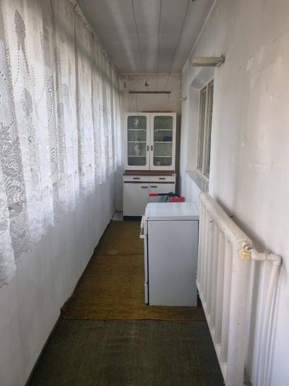 Apartament cu 3 camere decomandat în Păcurari