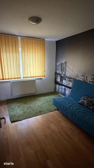 Apartament cu 3 camere decomandat în Militari