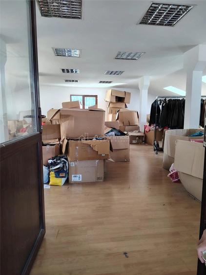 Spațiu comercial, de 350 mp, în Central