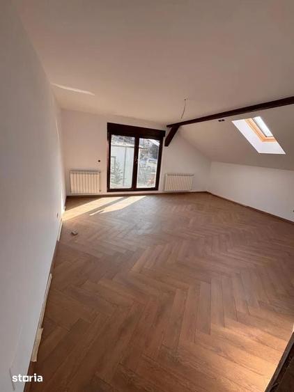 Duplex Premium in Gruia - SU 190MP I ST 290MP I 3 NIveluri - 3