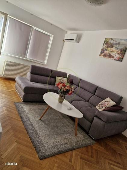 Apartament cu 3 camere în Vasile Aaron