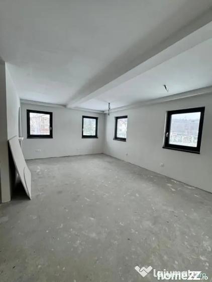 Casă cu 3 camere cu Teren 1200 Mp în Tăuții-Măgherăuș