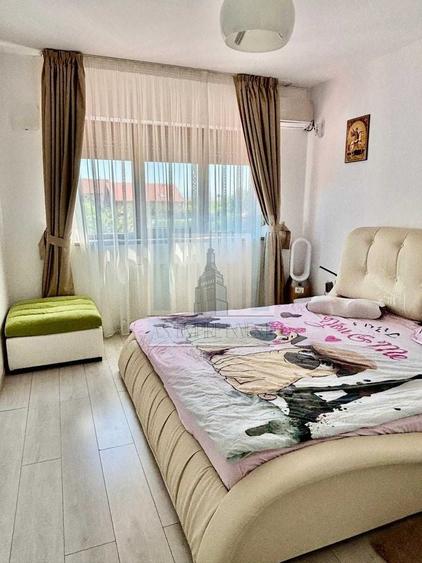Casă cu 3 camere cu Canalizare în Sânpetru