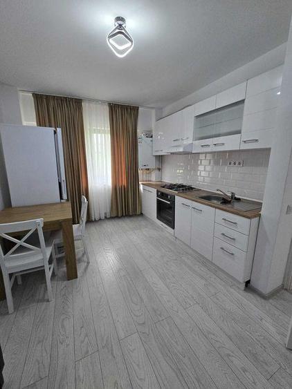 Apartament 1 camera de inchiriat la Bucium Confort -  370€ - 3