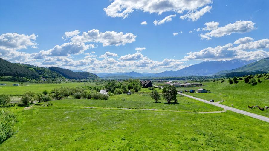 Teren Construcții intravilan de 1269 mp, în Bran