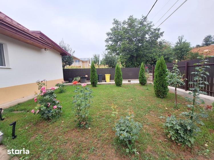 Casă cu 4 camere cu Teren 3000 Mp în Măgura