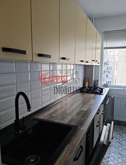 Apartament cu 2 camere decomandat în 1 Decembrie 1918