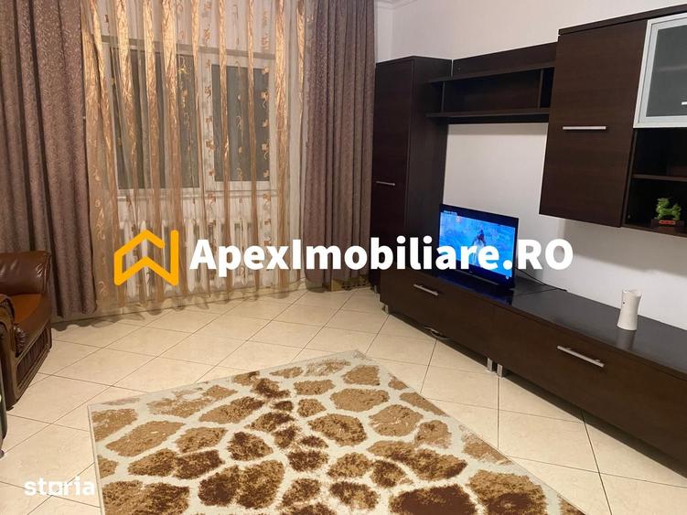 Apartament cu 3 camere decomandat în Vitan