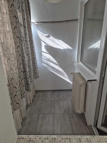 Garsonieră semidecomandată în Brazda lui Novac