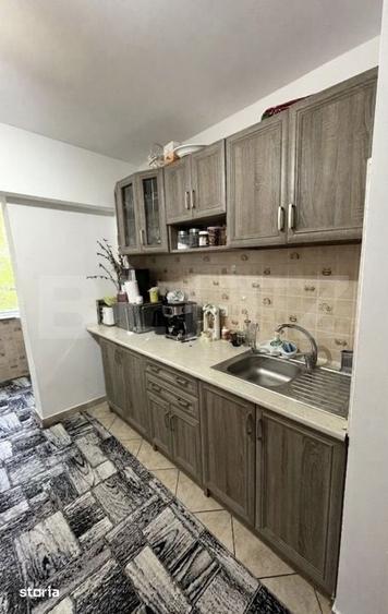 Apartament cu 3 camere decomandat în Obcini