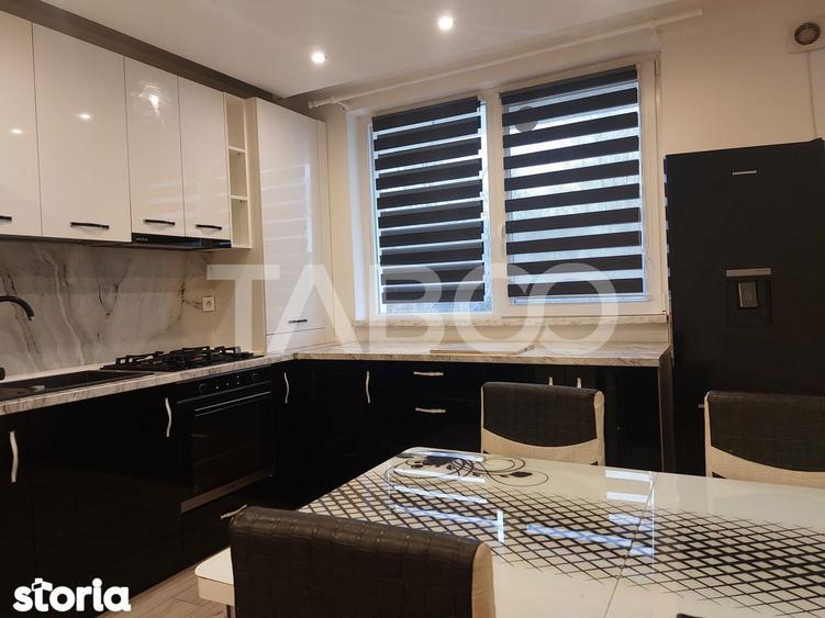 Apartament cu 2 camere decomandat, mobilat în Central