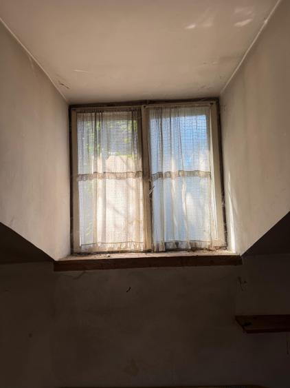 Casă individuală cu 8 camere cu Canalizare în Mărășești