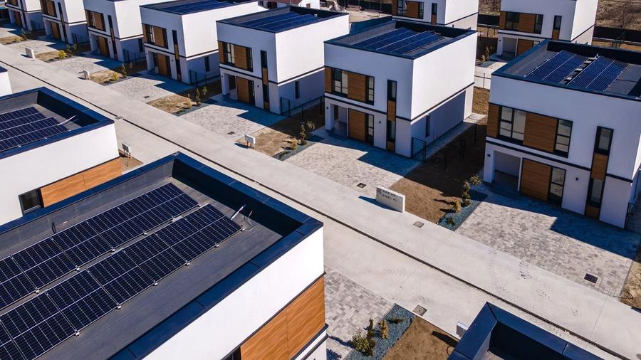 Casă individuală cu 5 camere cu Piscina în Tunari