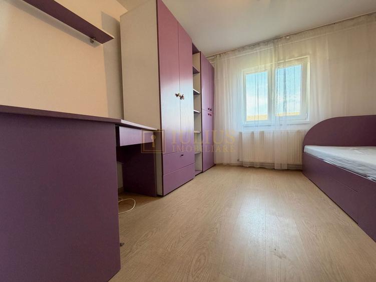 Apartament cu 3 camere semidecomandat, mobilat în Girocului