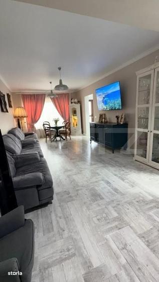 Casă cu 4 camere în Odăile