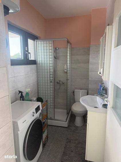 Casă cu 3 camere cu Teren 140 Mp în Calea București