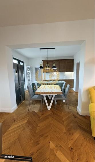 Apartament cu 4 camere în Central