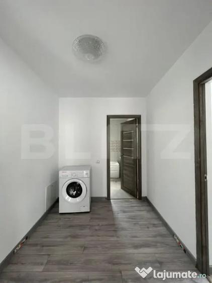 Apartament cu 3 camere semidecomandat în Florești