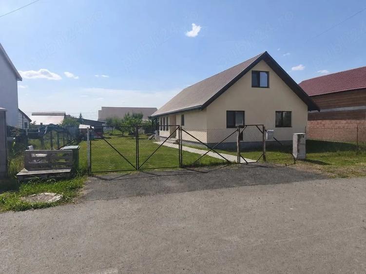 Casă cu Teren 880 Mp în Dudeștii Noi
