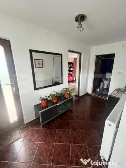 Casă cu 5 camere cu Teren 2000 Mp în Beclean