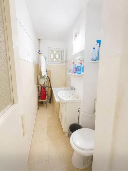 Apartament cu 2 camere semidecomandat în Km 4-5