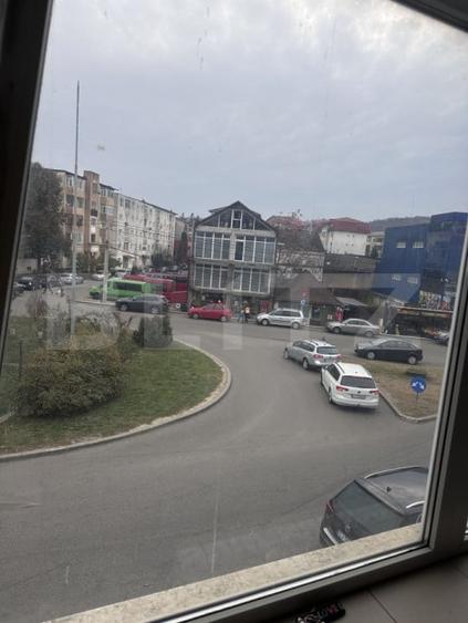 Spațiu comercial, de 237 mp, în Est