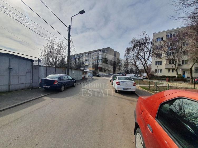 Teren Construcții intravilan de 1040 mp, în Dristor