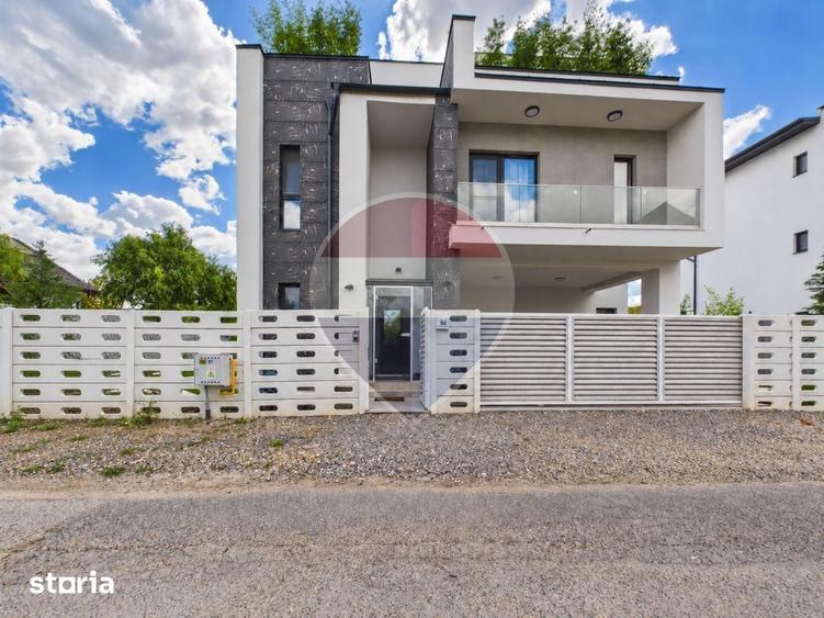 Casă cu 5 camere cu Teren 417 Mp în Corbeanca