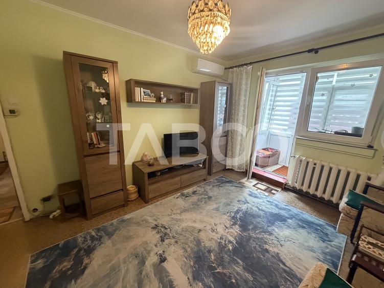 Apartament cu 2 camere semidecomandat, mobilat în Făgăraș