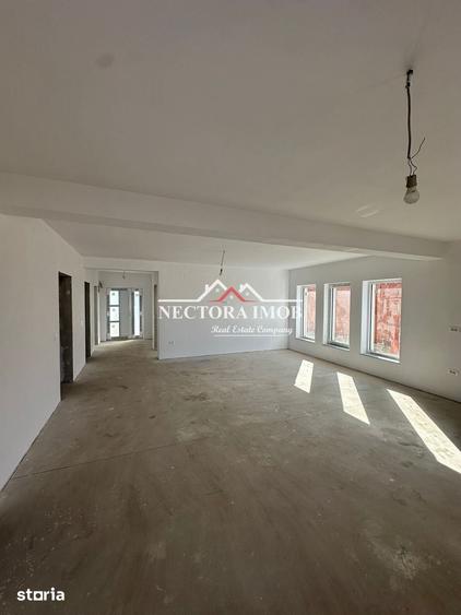 Casă cu 4 camere cu Teren 540 Mp în Sântandrei