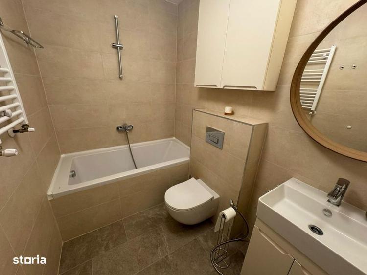 Casă cu 5 camere cu Canalizare în Primăverii