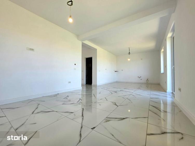 Casă cu 4 camere cu Teren 609 Mp în Central