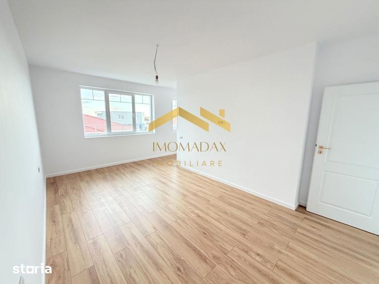 Casă cu 4 camere cu Teren 280 Mp în Bucovăț