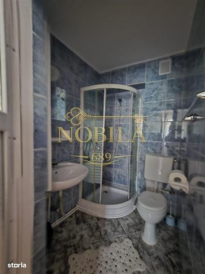 Spațiu comercial, de 351 mp, în Central