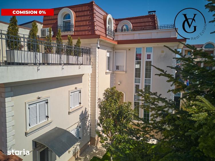 Casă cu 7 camere decomandat cu Teren 346 Mp în Central