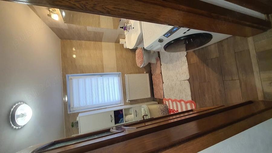 Apartament cu 2 camere decomandat în Est