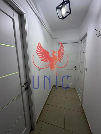 Garsonieră decomandată, mobilată în 1 Mai