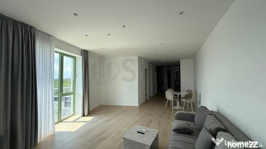 Apartament cu 2 camere semidecomandat în Victoriei