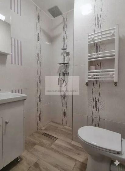 Apartament cu 3 camere decomandat, mobilat în Zorilor