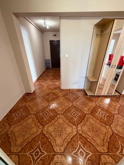 Apartament cu 2 camere decomandat în Lipovei
