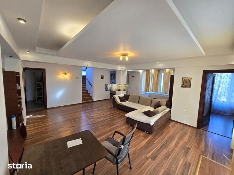 Casă cu 5 camere cu Teren 612 Mp în Central