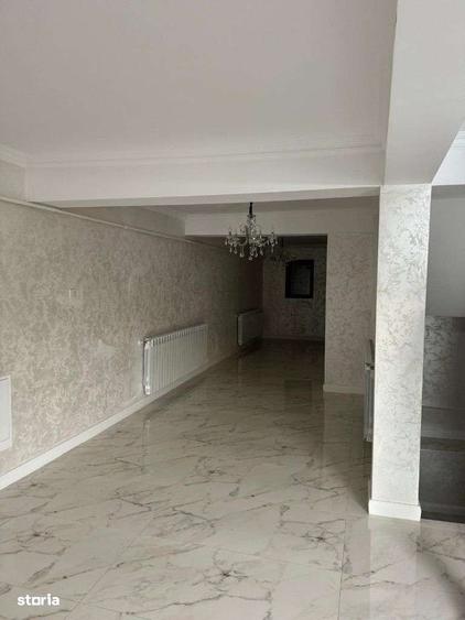 Casă cu 4 camere cu Teren 155 Mp în Tecuci