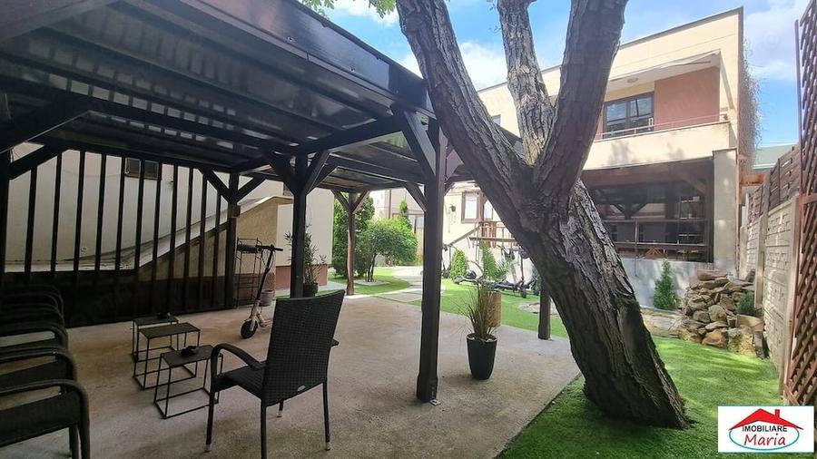 Casă cu 5 camere cu Teren 300 Mp în Central