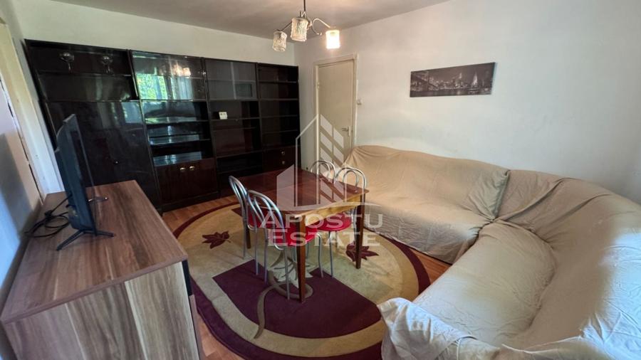 Apartament cu 2 camere semidecomandat în Tipografilor