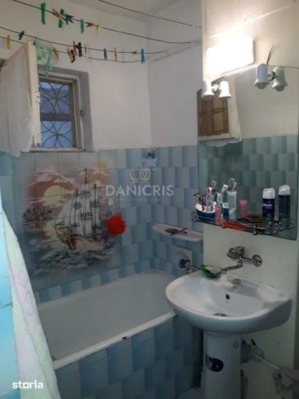 Apartament cu 2 camere decomandat în Inel II