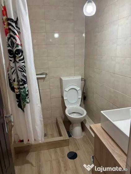 Apartament cu 2 camere decomandat în Vest