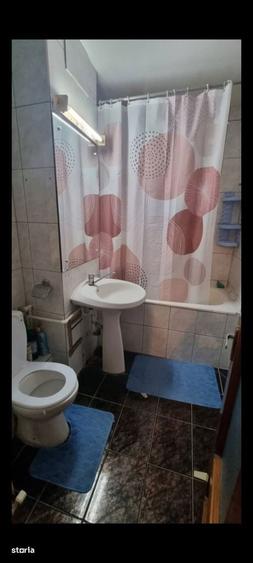 Apartament cu 2 camere decomandat în Gara