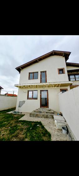 Casă individuală cu 2 camere cu Teren 200 Mp în Palazu Mare