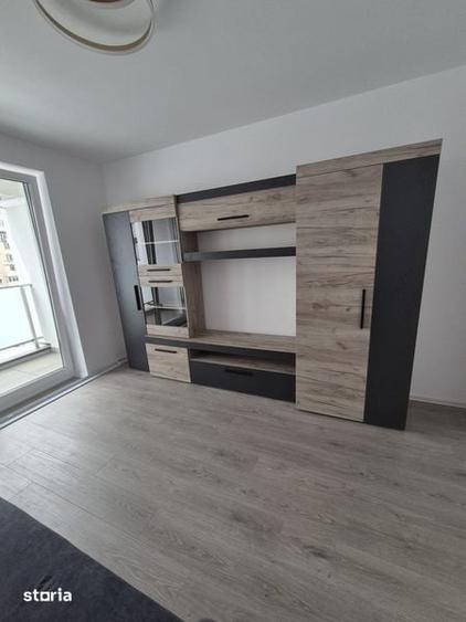 Apartament cu 3 camere în Progresul