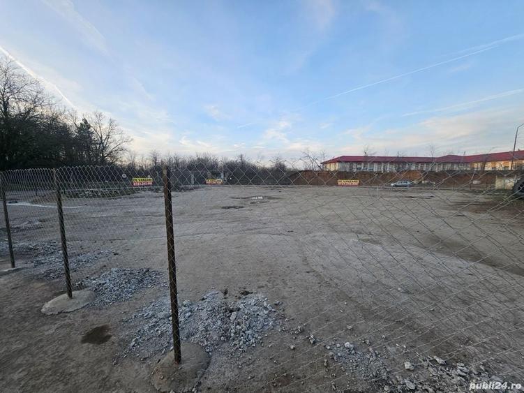 Teren de 1800 mp, în Central